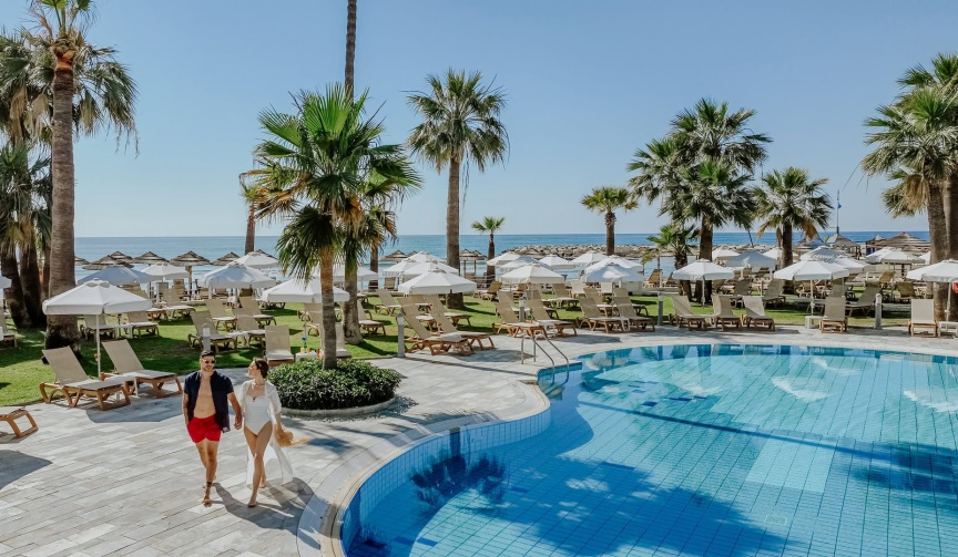 Lordos Beach Hotel & Spa: An Elevated 4-Star Stay on Larnaca’s Coastline!